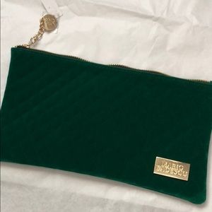 Mario Badescu make-up Bag! NWT